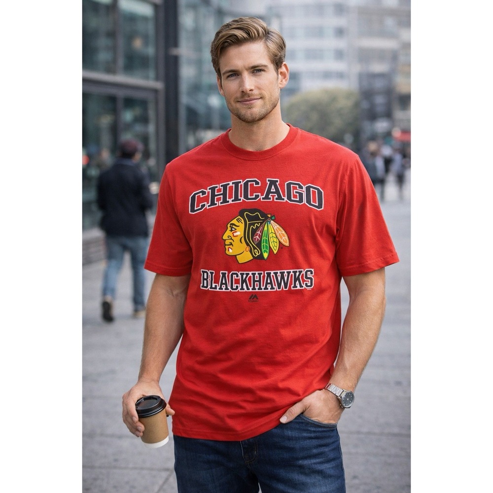 Majestic Chicago Blackhawks T Shirt Men's Large Red NHL Hockey Graphic